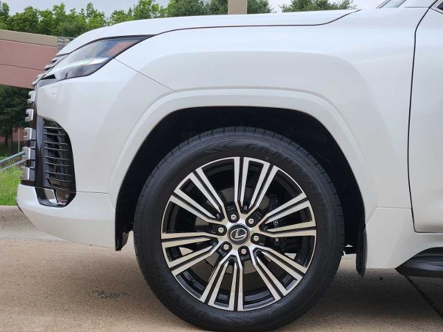 2024 Lexus LX 600 Vehicle Photo in FORT WORTH, TX 76132