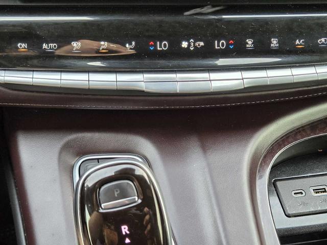 2021 Cadillac Escalade ESV Vehicle Photo in DENTON, TX 76210-9321