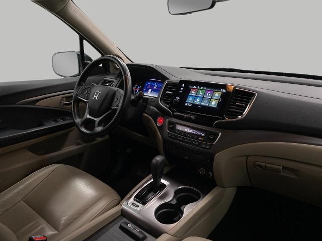 2019 Honda Pilot Vehicle Photo in Appleton, WI 54913