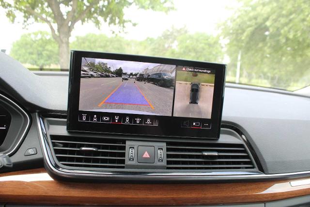 2022 Audi Q5 Vehicle Photo in HOUSTON, TX 77090