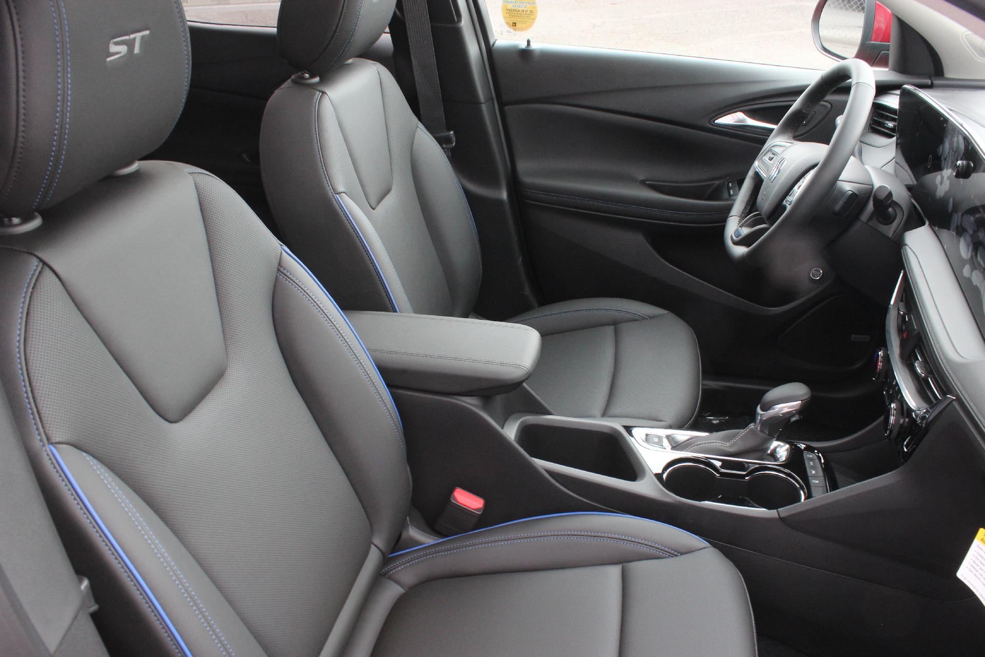2026 Buick Encore GX Vehicle Photo in AURORA, CO 80012-4011