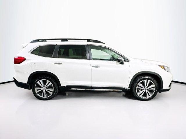 2019 Subaru Ascent Vehicle Photo in Doylsetown, PA 18901
