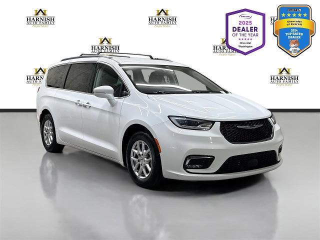 2022 Chrysler Pacifica Vehicle Photo in EVERETT, WA 98203-5662