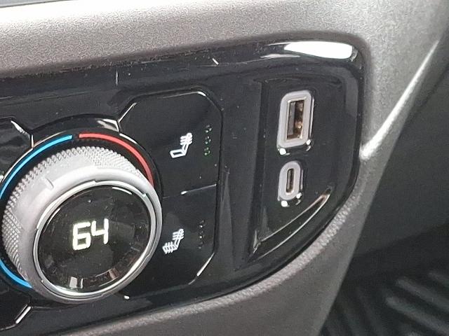 2024 Chevrolet Silverado 1500 Vehicle Photo in TREVOSE, PA 19053-4984