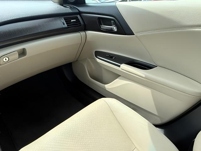 2014 Honda Accord Sedan Vehicle Photo in APPLETON, WI 54914-4656
