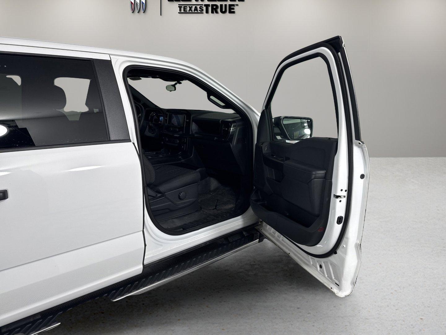 2023 Ford F-150 Vehicle Photo in GEORGETOWN, TX 78626-7508