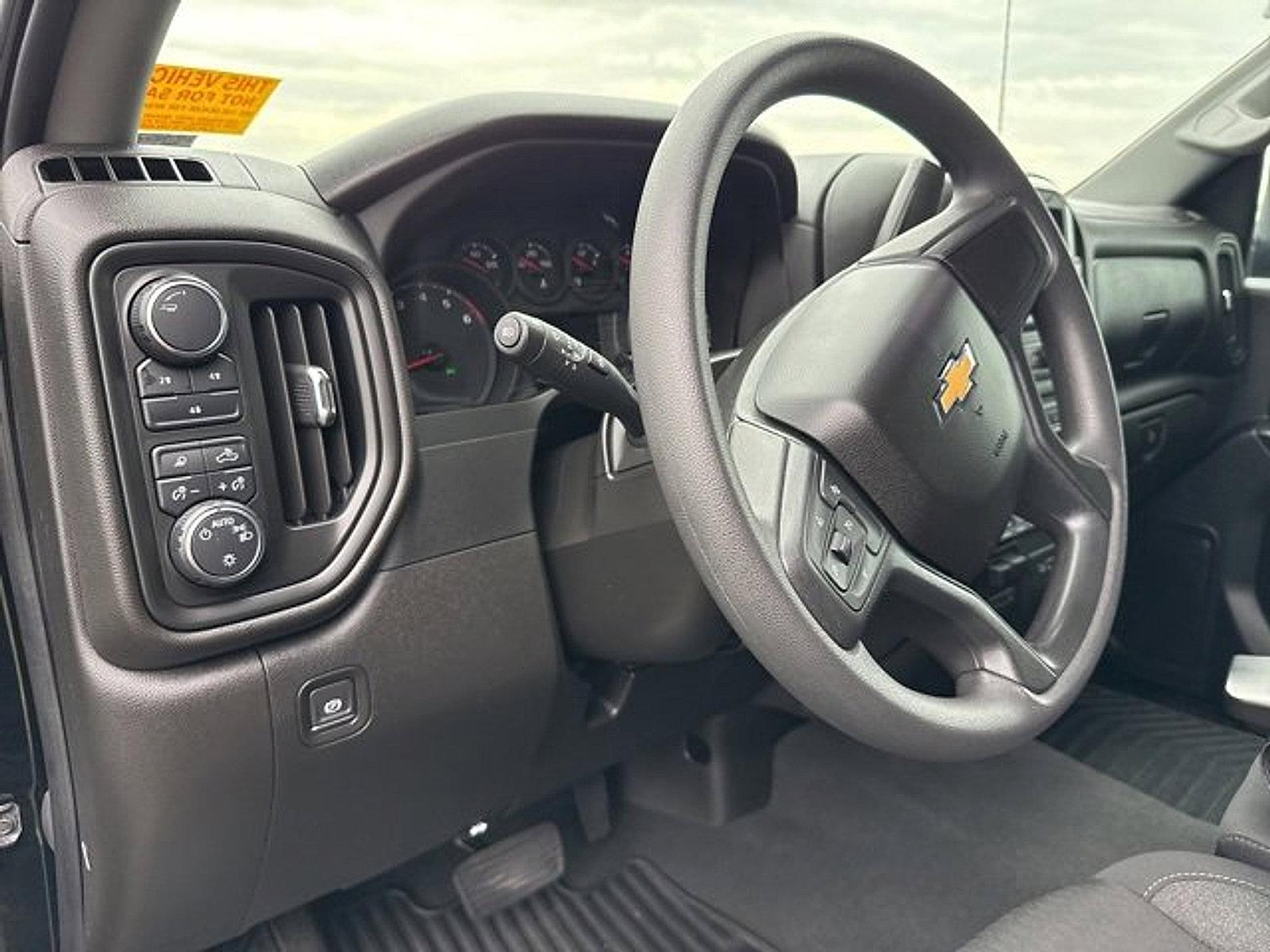 2024 Chevrolet Silverado 2500 HD Vehicle Photo in Trevose, PA 19053