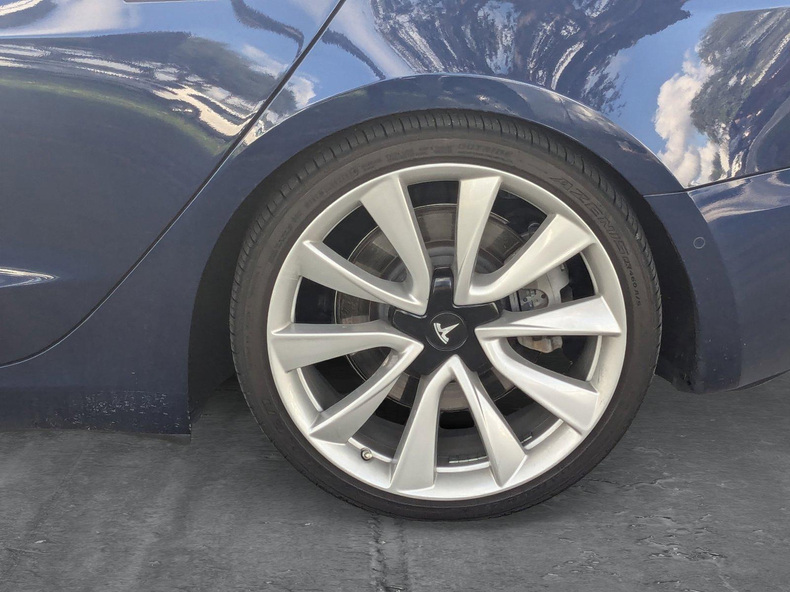 2018 Tesla Model 3 Vehicle Photo in Coconut Creek, FL 33073