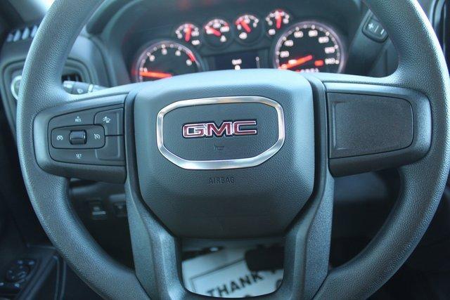 2025 GMC Sierra 2500 HD Vehicle Photo in SAINT CLAIRSVILLE, OH 43950-8512