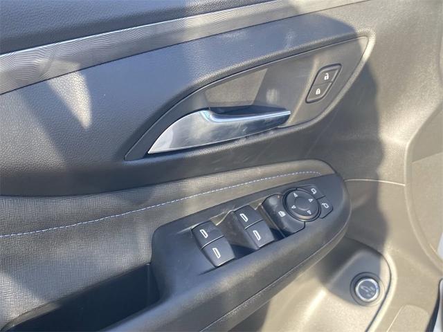 2025 Buick Envista Vehicle Photo in GOODYEAR, AZ 85338-1310