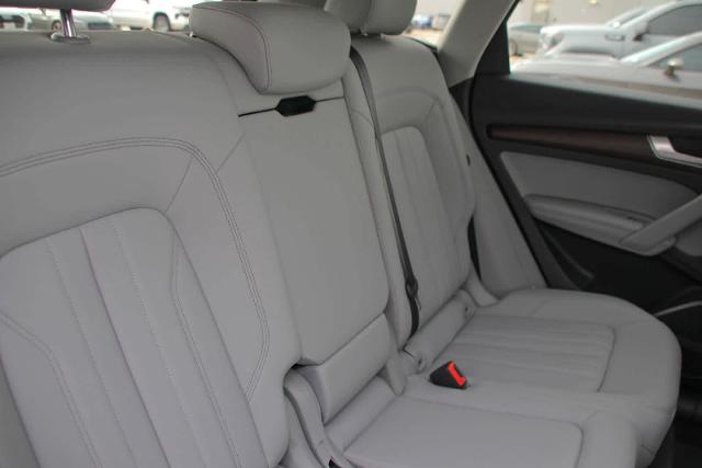 2021 Audi Q5 Vehicle Photo in SUGAR LAND, TX 77478