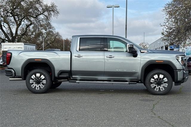 2025 GMC Sierra 2500 HD Vehicle Photo in ELK GROVE, CA 95757-8703