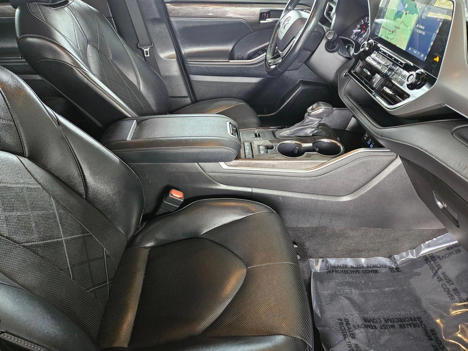 2022 Toyota Highlander Vehicle Photo in Henderson, NV 89014