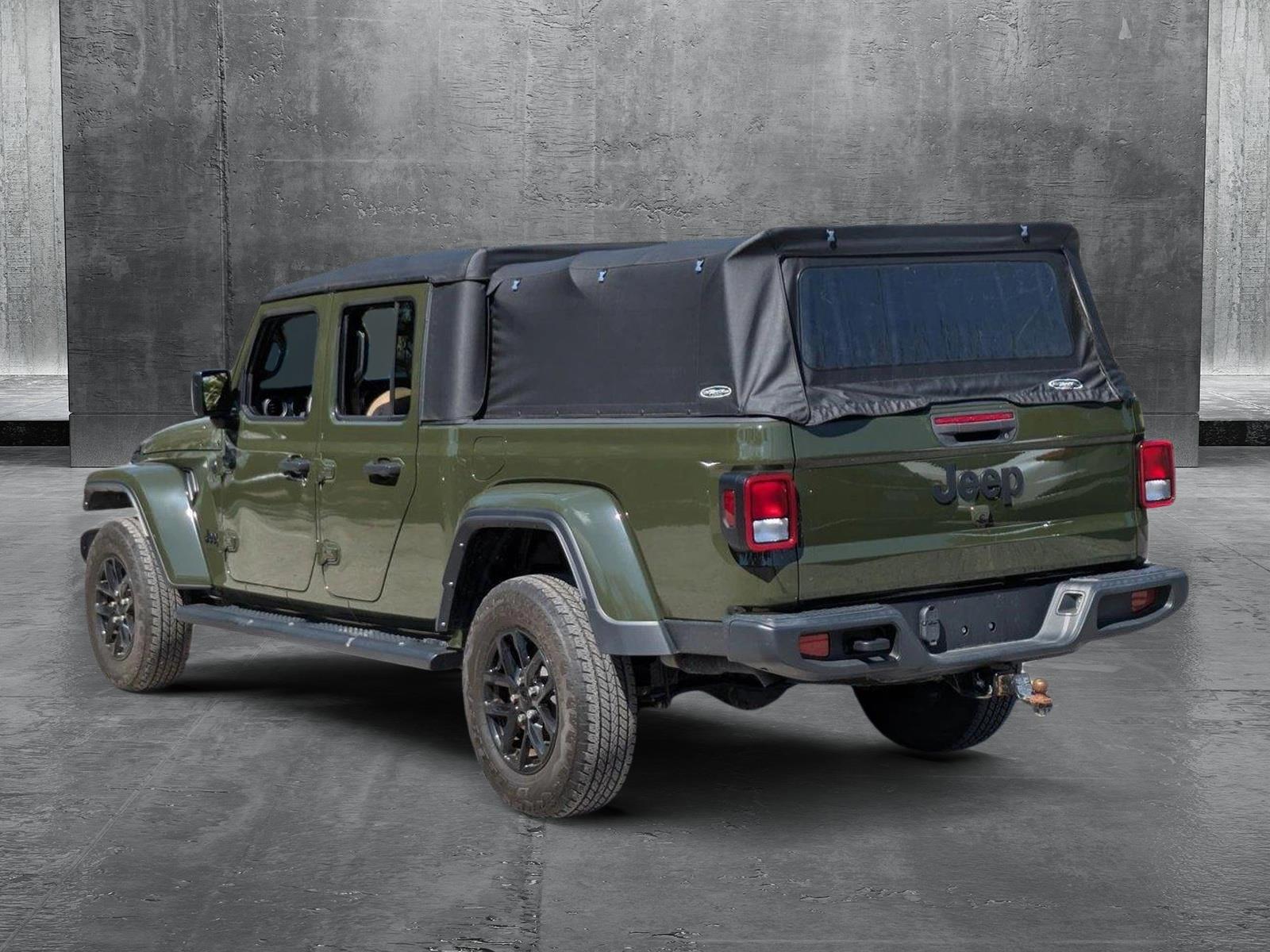 2022 Jeep Gladiator Vehicle Photo in Tampa, FL 33614