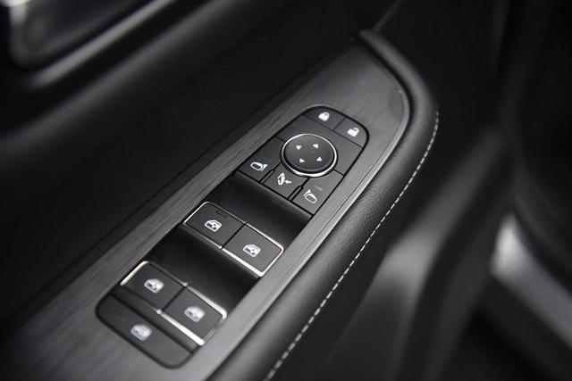 2025 Nissan Armada Vehicle Photo in Ballwin, MO 63011