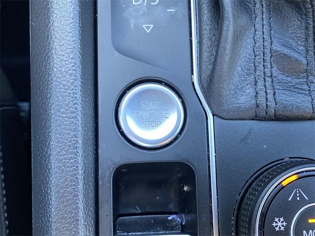 2020 Volkswagen Atlas Cross Sport Vehicle Photo in Greenville, TX 75402