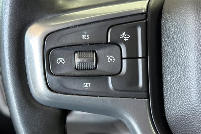 2023 Chevrolet Suburban Vehicle Photo in ELK GROVE, CA 95757-8703