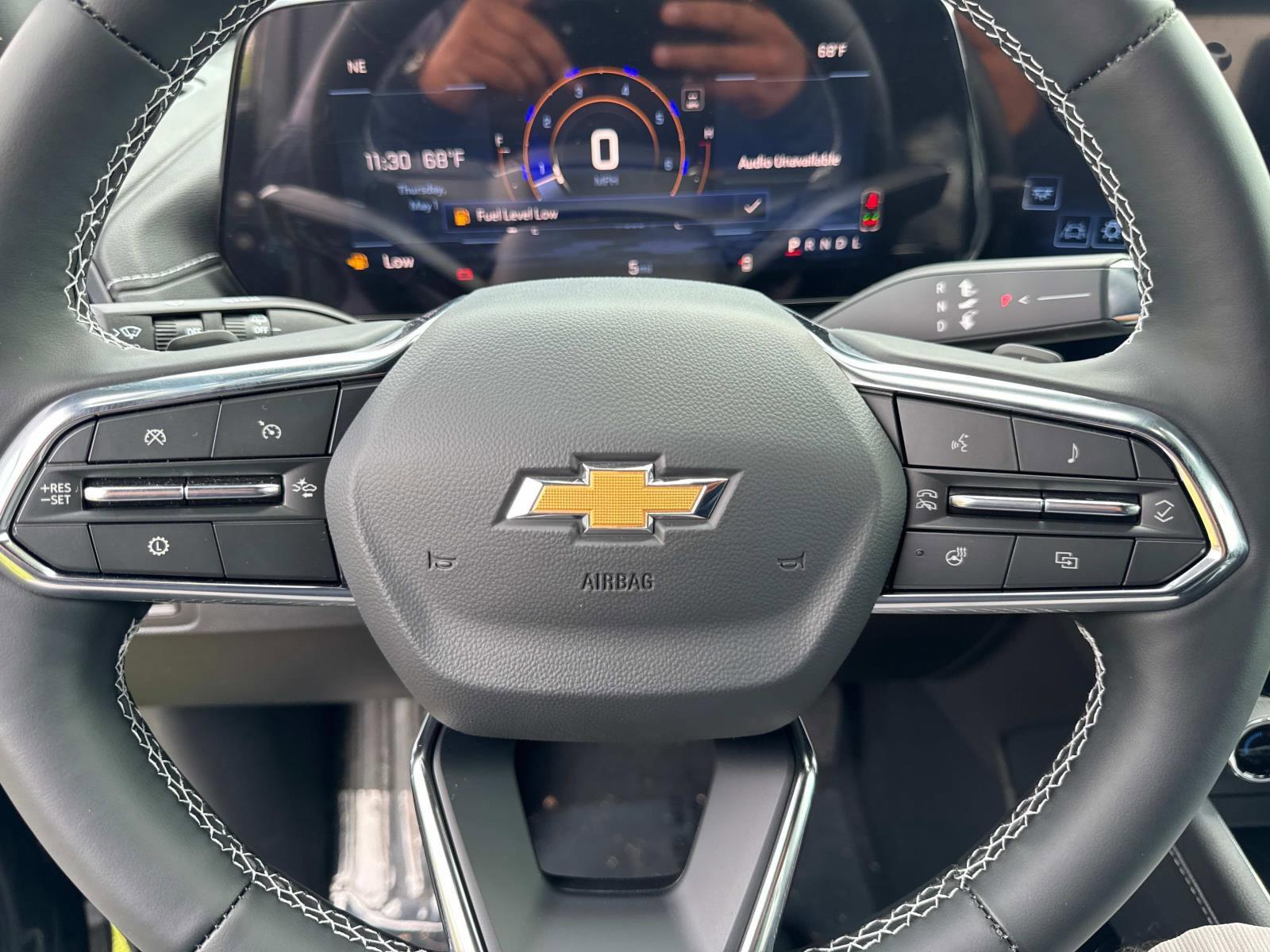 2025 Chevrolet Traverse Vehicle Photo in LOS ANGELES, CA 90007-3794