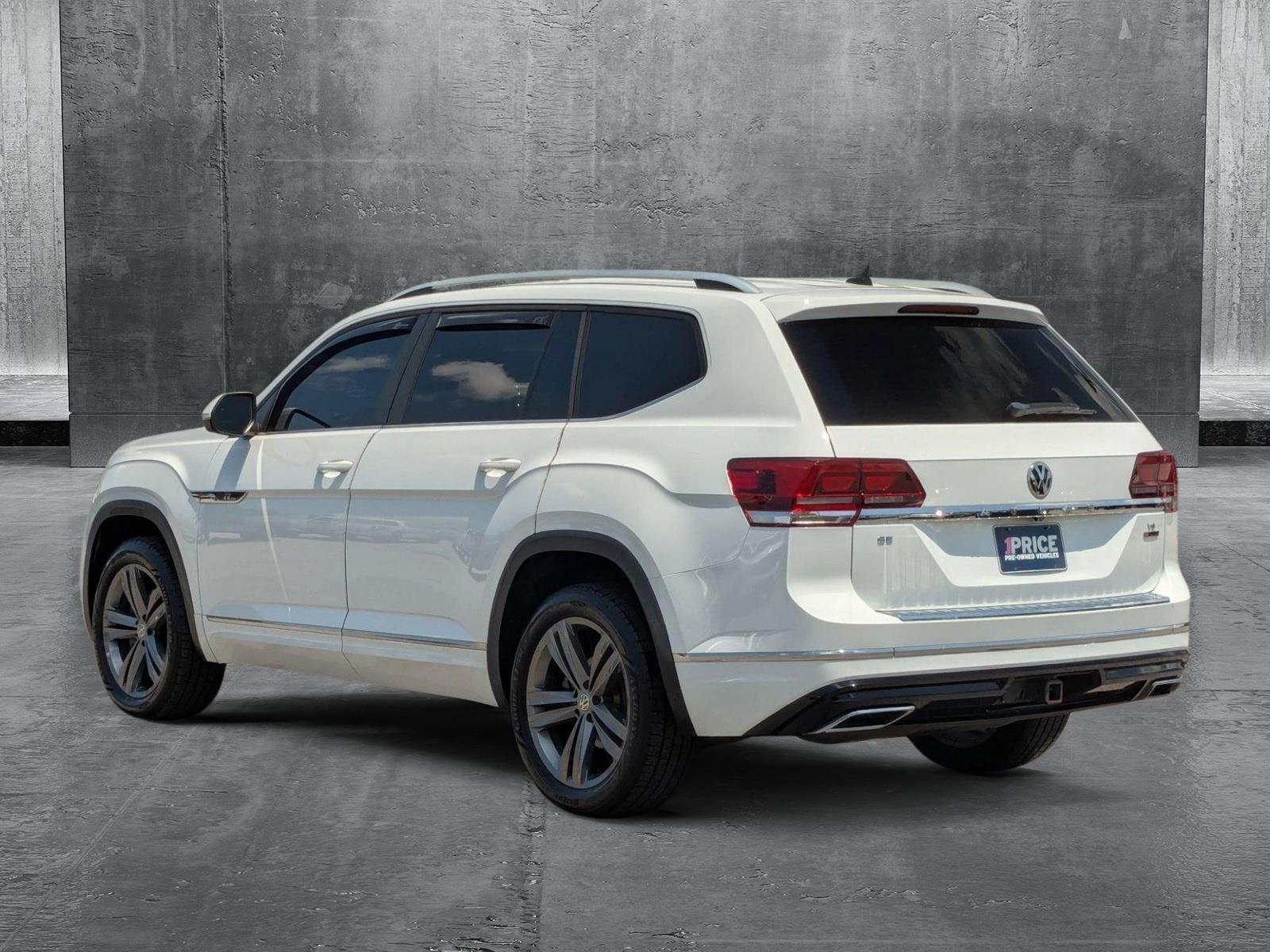2019 Volkswagen Atlas Vehicle Photo in St. Petersburg, FL 33713
