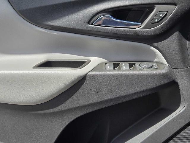 2022 Chevrolet Equinox Vehicle Photo in DENTON, TX 76210-9321