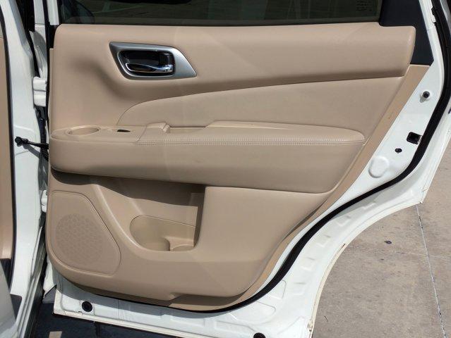 2017 Nissan Pathfinder Vehicle Photo in San Antonio, TX 78209