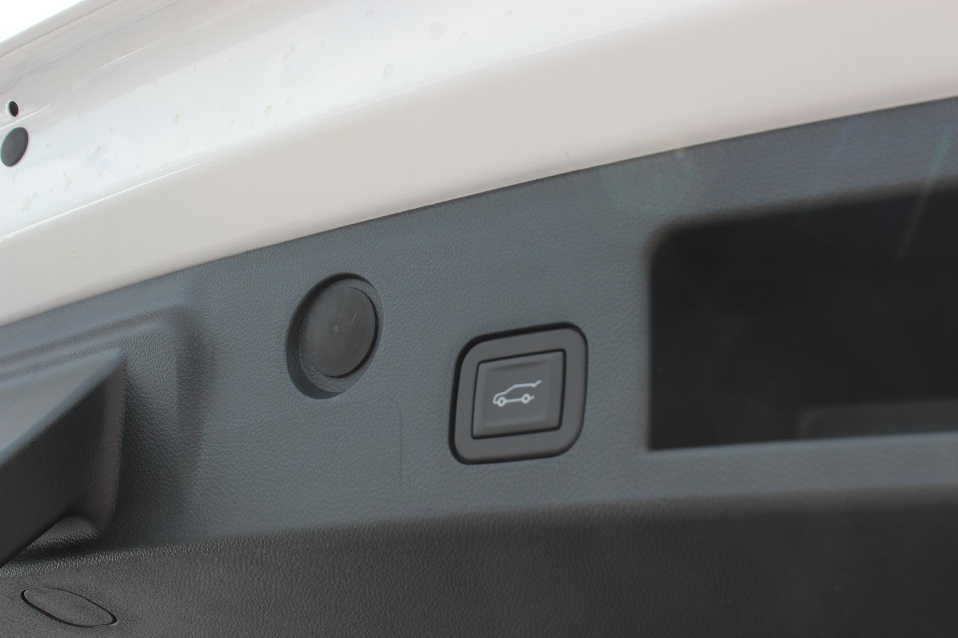 2026 GMC Terrain Vehicle Photo in AURORA, CO 80012-4011