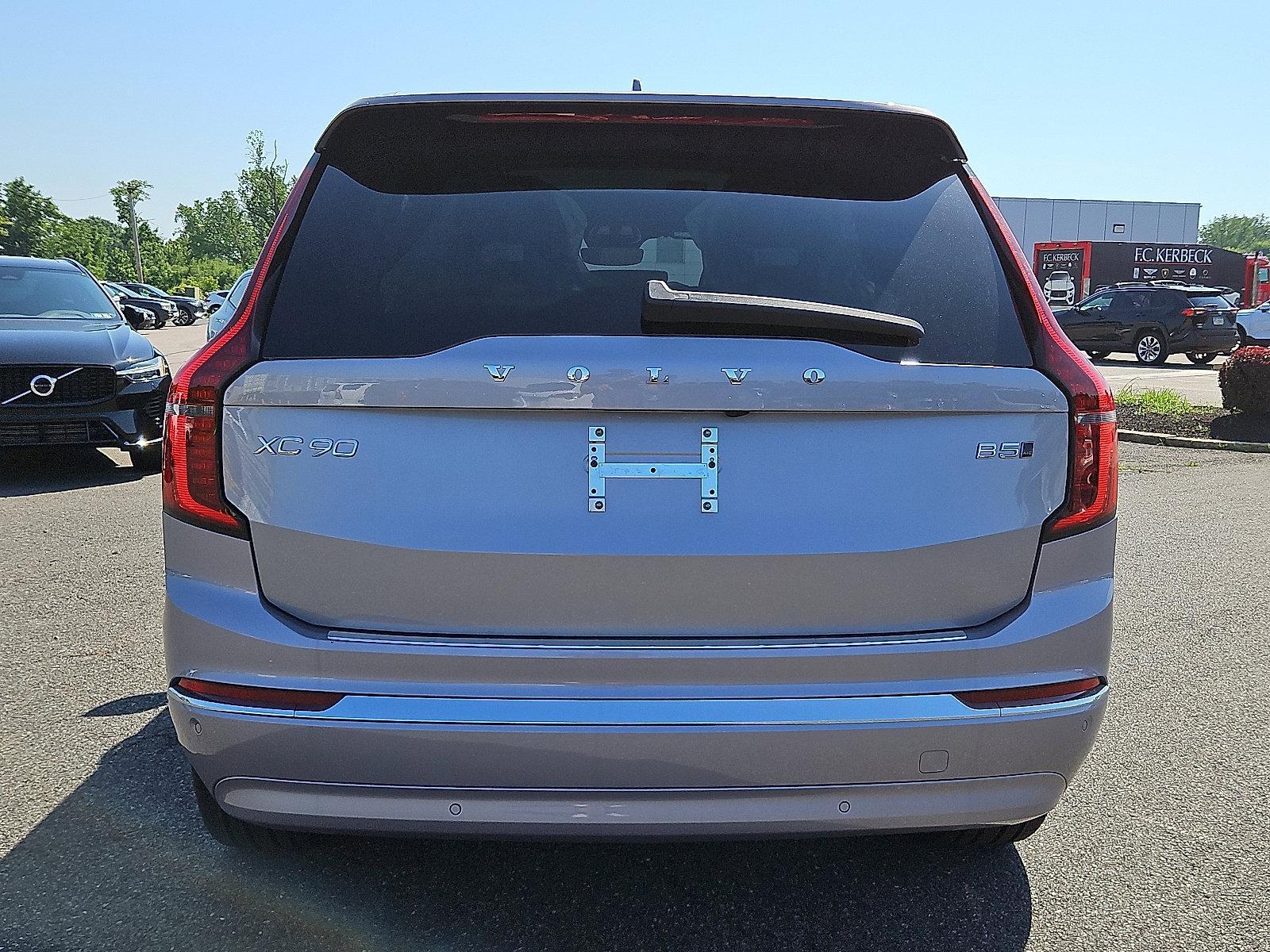 2026 Volvo XC90 Vehicle Photo in Trevose, PA 19053