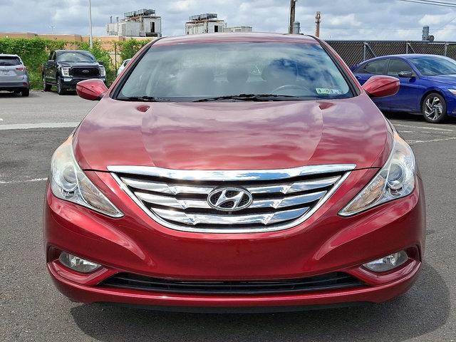 2013 Hyundai SONATA Vehicle Photo in Philadelphia, PA 19116