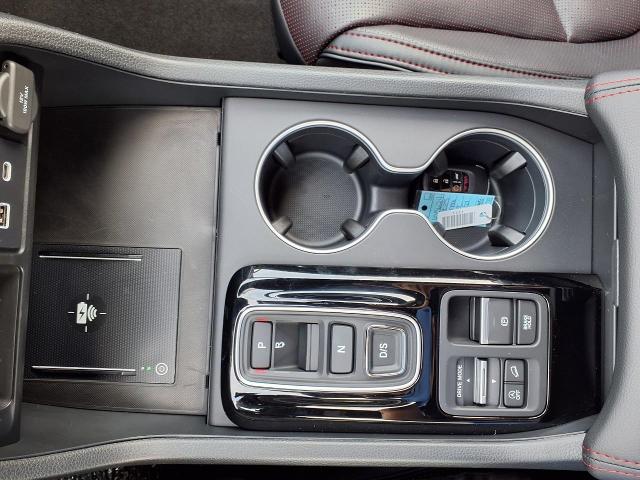 2025 Honda Pilot Vehicle Photo in Oshkosh, WI 54904
