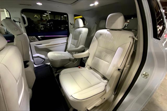 2026 Buick Enclave Vehicle Photo in KANSAS CITY, MO 64114-4545
