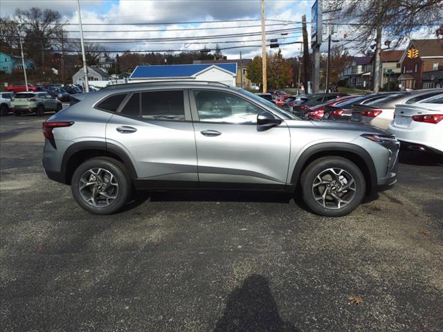 2025 Chevrolet Trax Vehicle Photo in INDIANA, PA 15701-1897