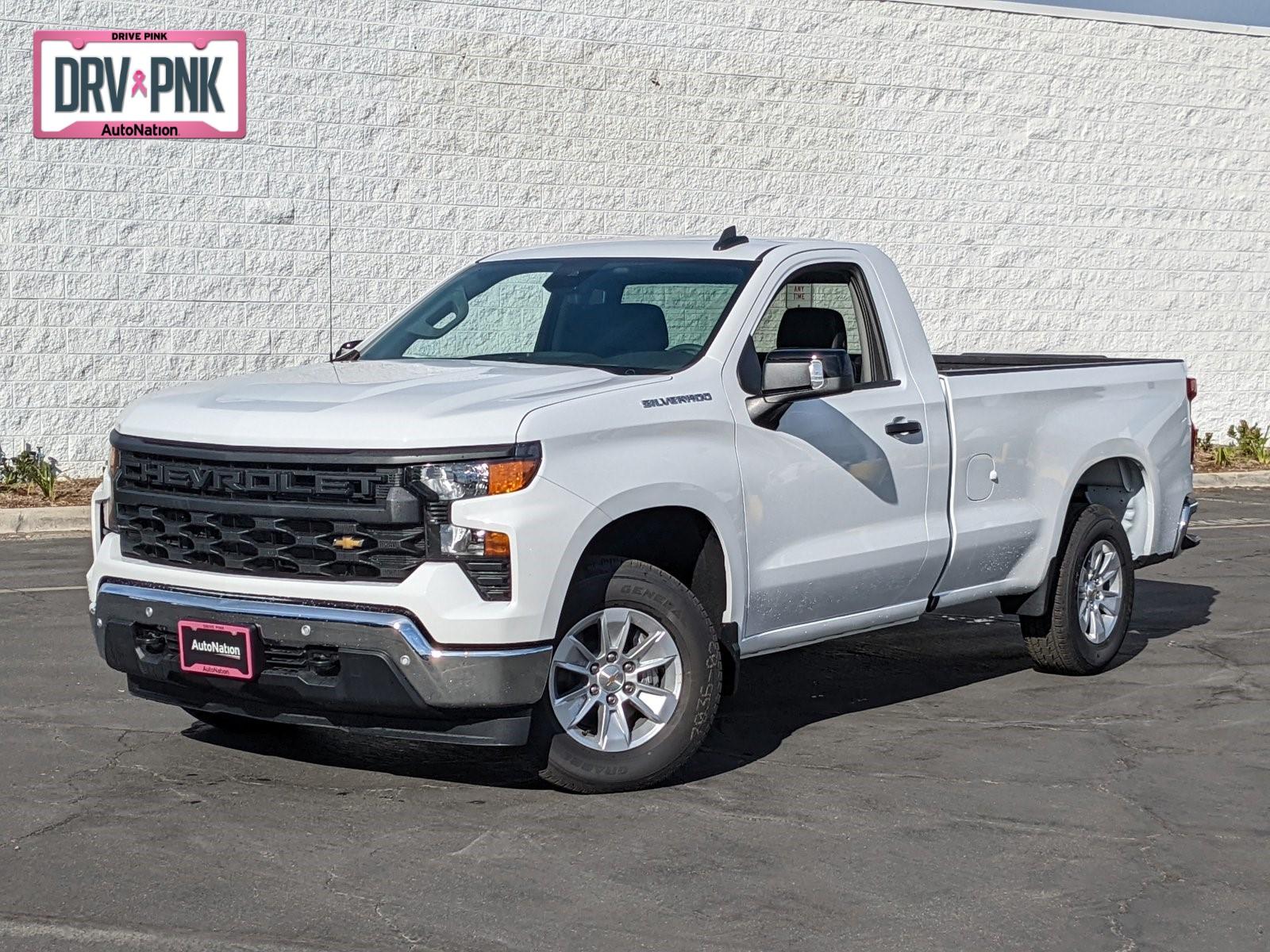 2025 Chevrolet Silverado 1500 Vehicle Photo in VALENCIA, CA 91355-1705