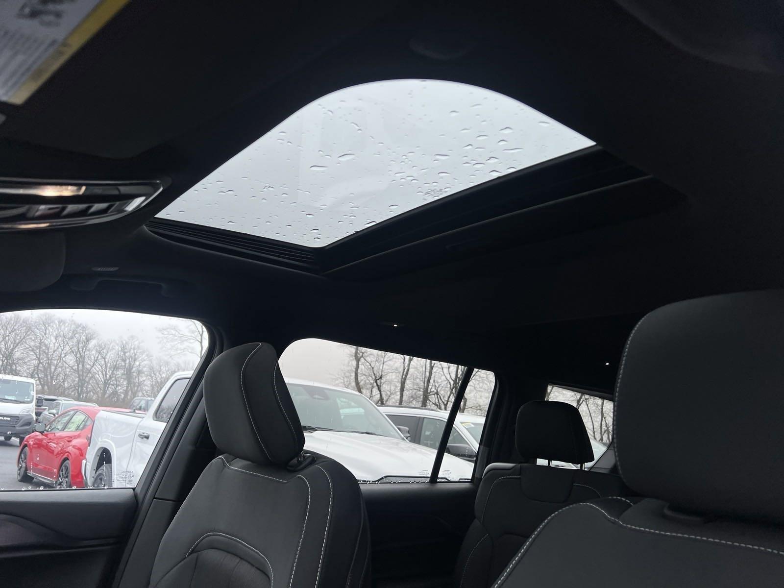2025 Jeep Grand Cherokee L Vehicle Photo in Mechanicsburg, PA 17050-1707