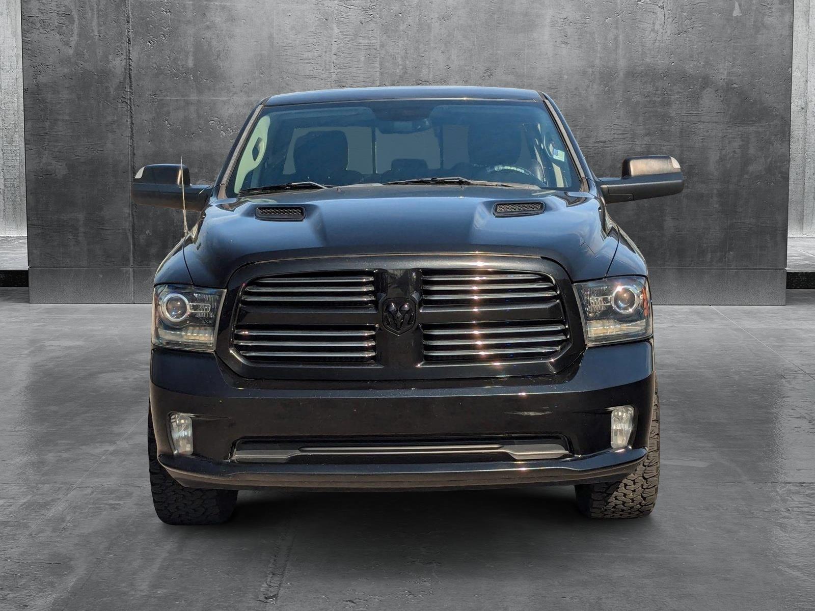 2017 Ram 1500 Vehicle Photo in St. Petersburg, FL 33713