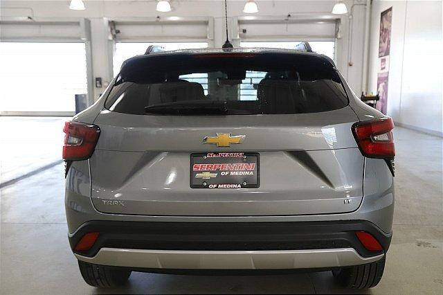 2025 Chevrolet Trax Vehicle Photo in MEDINA, OH 44256-9001