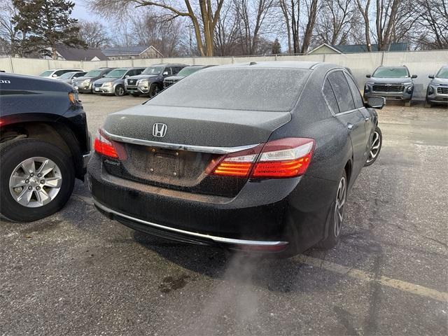 Used 2017 Honda Accord EX-L with VIN 1HGCR2F84HA161597 for sale in Saint Cloud, Minnesota