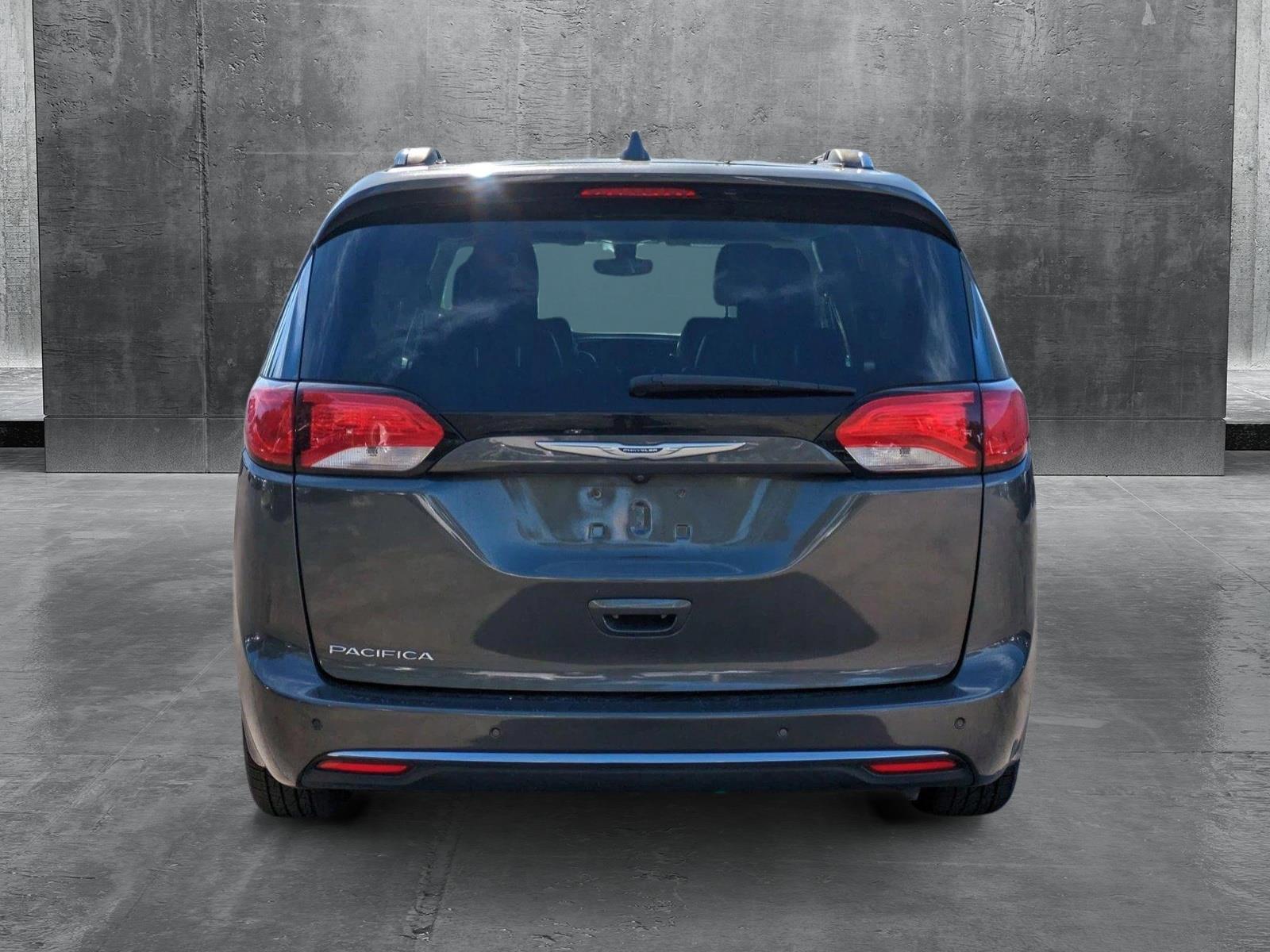 2020 Chrysler Pacifica Vehicle Photo in WEST PALM BEACH, FL 33407-3296