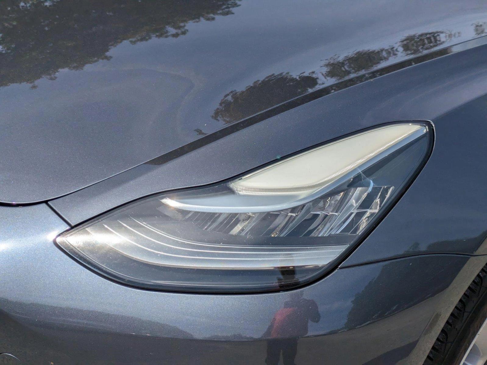 2018 Tesla Model 3 Vehicle Photo in GREENACRES, FL 33463-3207