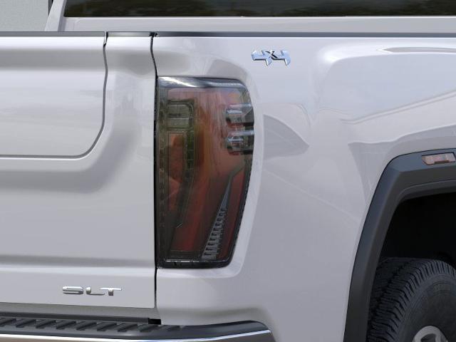 2025 GMC Sierra 2500 HD Vehicle Photo in MEDINA, OH 44256-9631