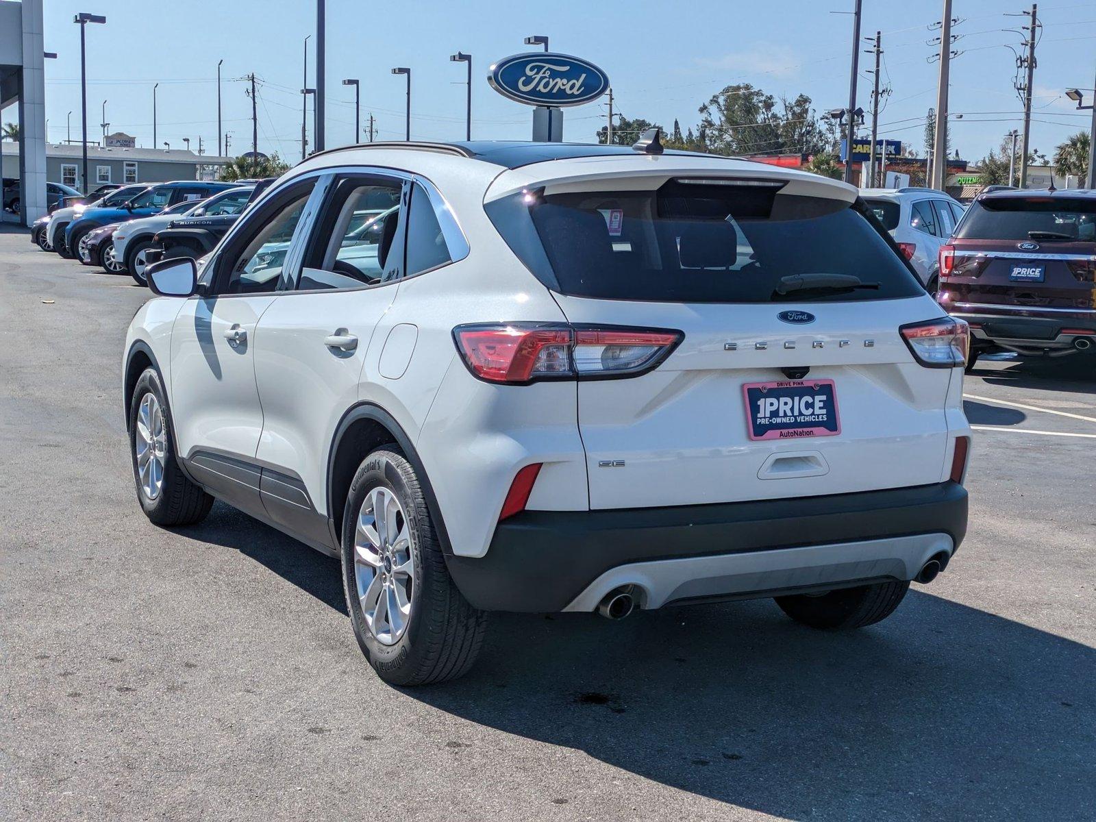 2022 Ford Escape Vehicle Photo in Bradenton, FL 34207