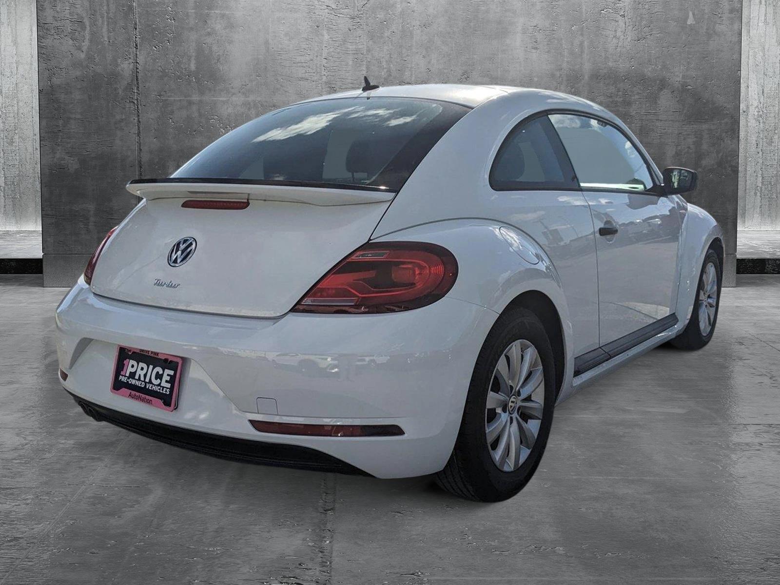 2018 Volkswagen Beetle Vehicle Photo in MIAMI, FL 33172-3015