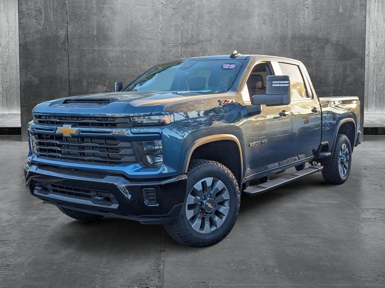 2025 Chevrolet Silverado 2500 HD Vehicle Photo in GREENACRES, FL 33463-3207