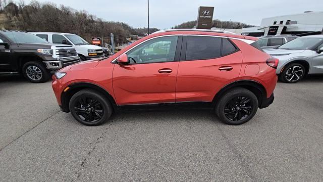 2024 Buick Encore GX Vehicle Photo in Pleasant Hills, PA 15236