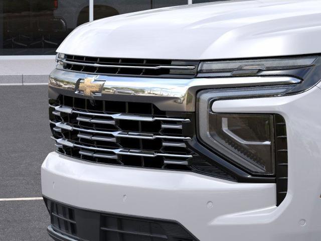 2025 Chevrolet Suburban Vehicle Photo in TOPEKA, KS 66609-0000