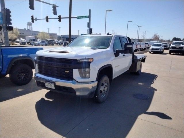2021 Chevrolet Silverado 3500 HD CC Vehicle Photo in ENGLEWOOD, CO 80113-6708