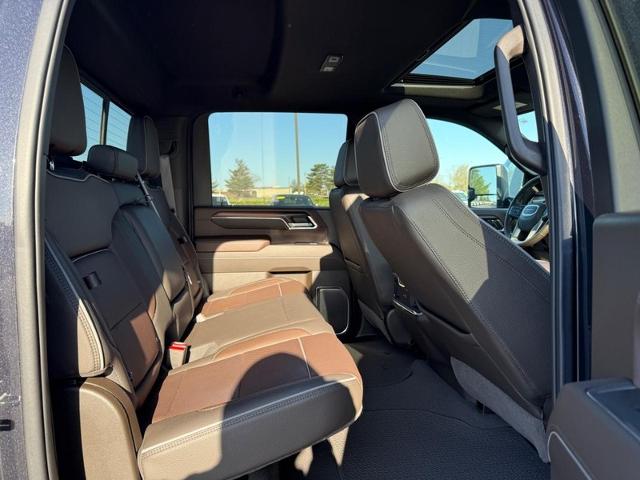 2024 GMC Sierra 2500 HD Vehicle Photo in COLUMBIA, MO 65203-3903