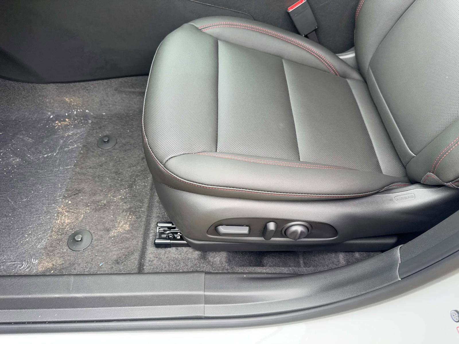2025 Chevrolet Trax Vehicle Photo in LOS ANGELES, CA 90007-3794