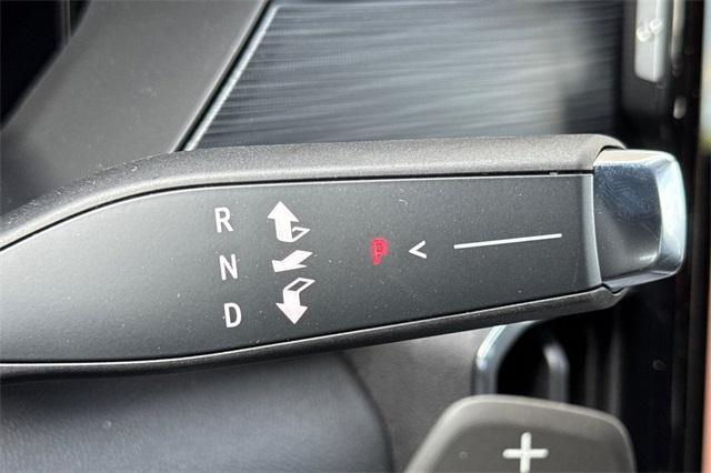 2025 GMC Acadia Vehicle Photo in ELK GROVE, CA 95757-8703
