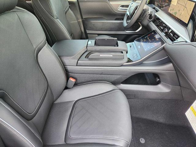 2025 INFINITI QX80 Vehicle Photo in Fort Worth, TX 76132