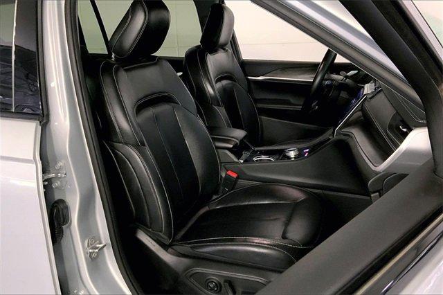 2021 Jeep Grand Cherokee L Vehicle Photo in INDEPENDENCE, MO 64055-1314